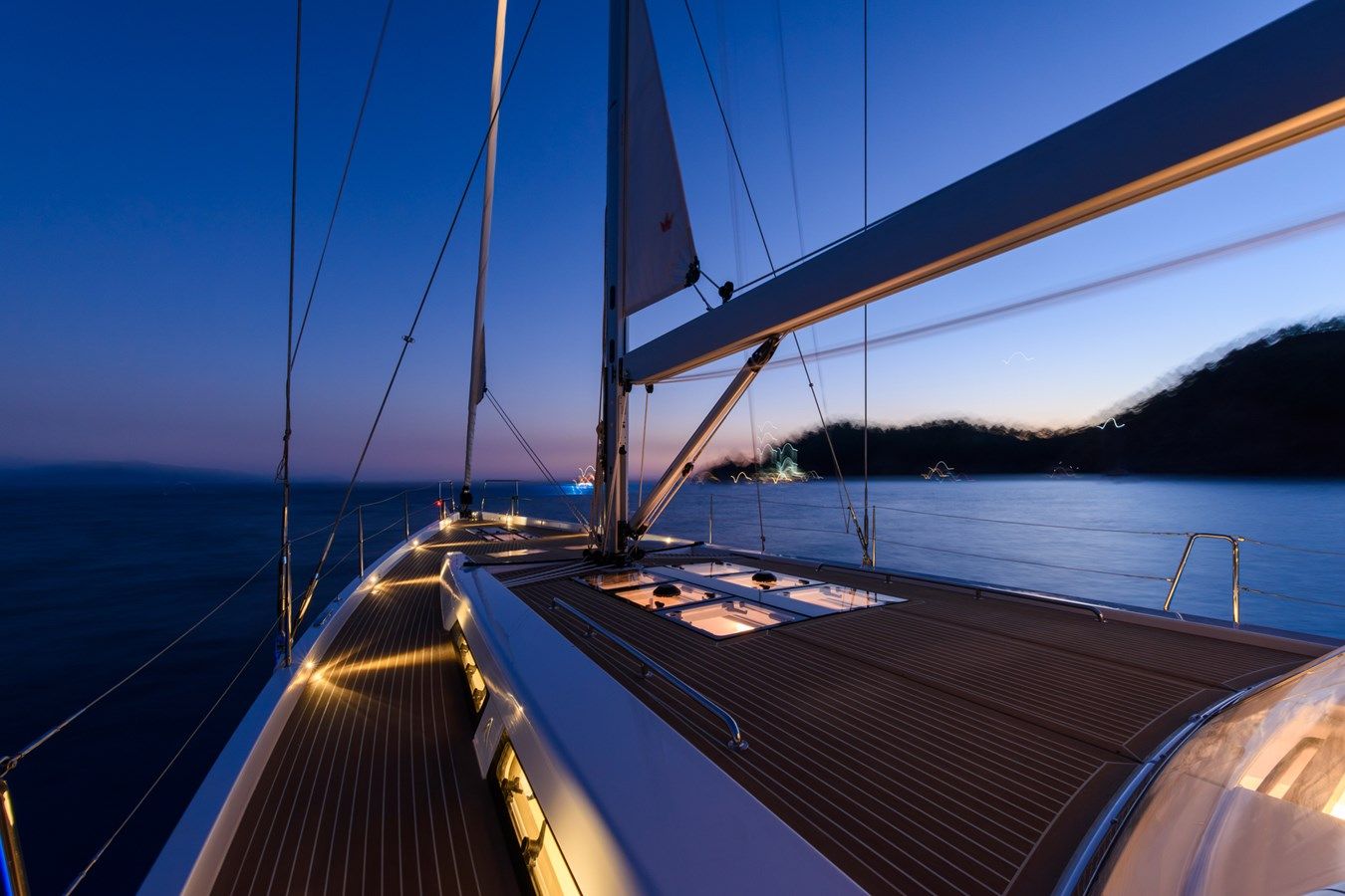 the best price on HANSE 588 - Hanse Yachts