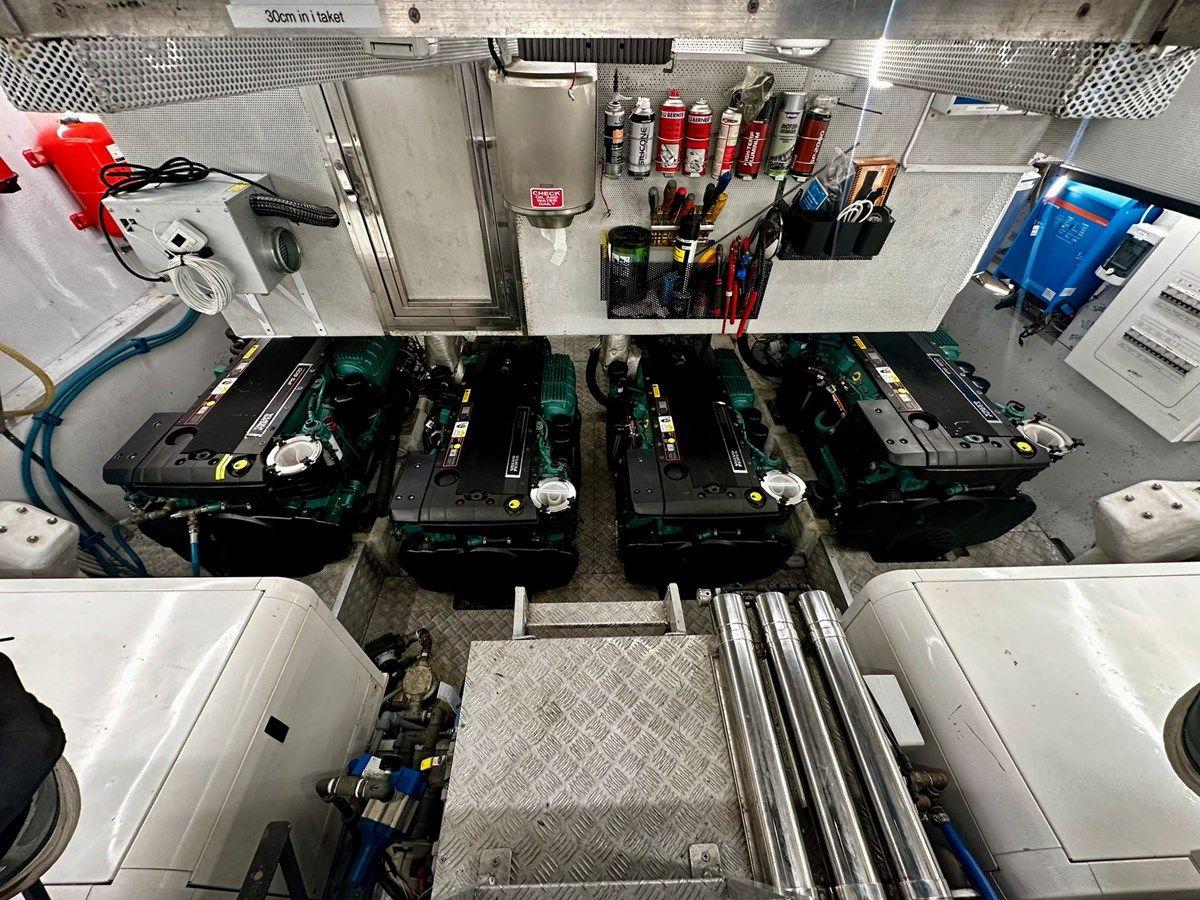 Conam 65 flybridge - CONAM price