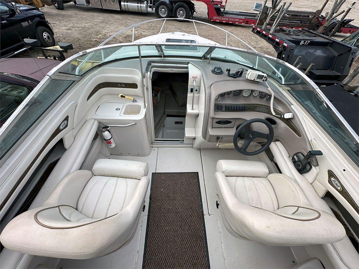 Buy a yacht 1998 SEA RAY 230 SIGNATURE SELECT - SEA RAY