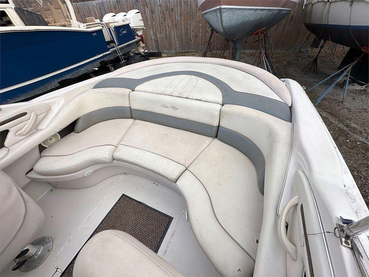 1998 SEA RAY 230 SIGNATURE SELECT