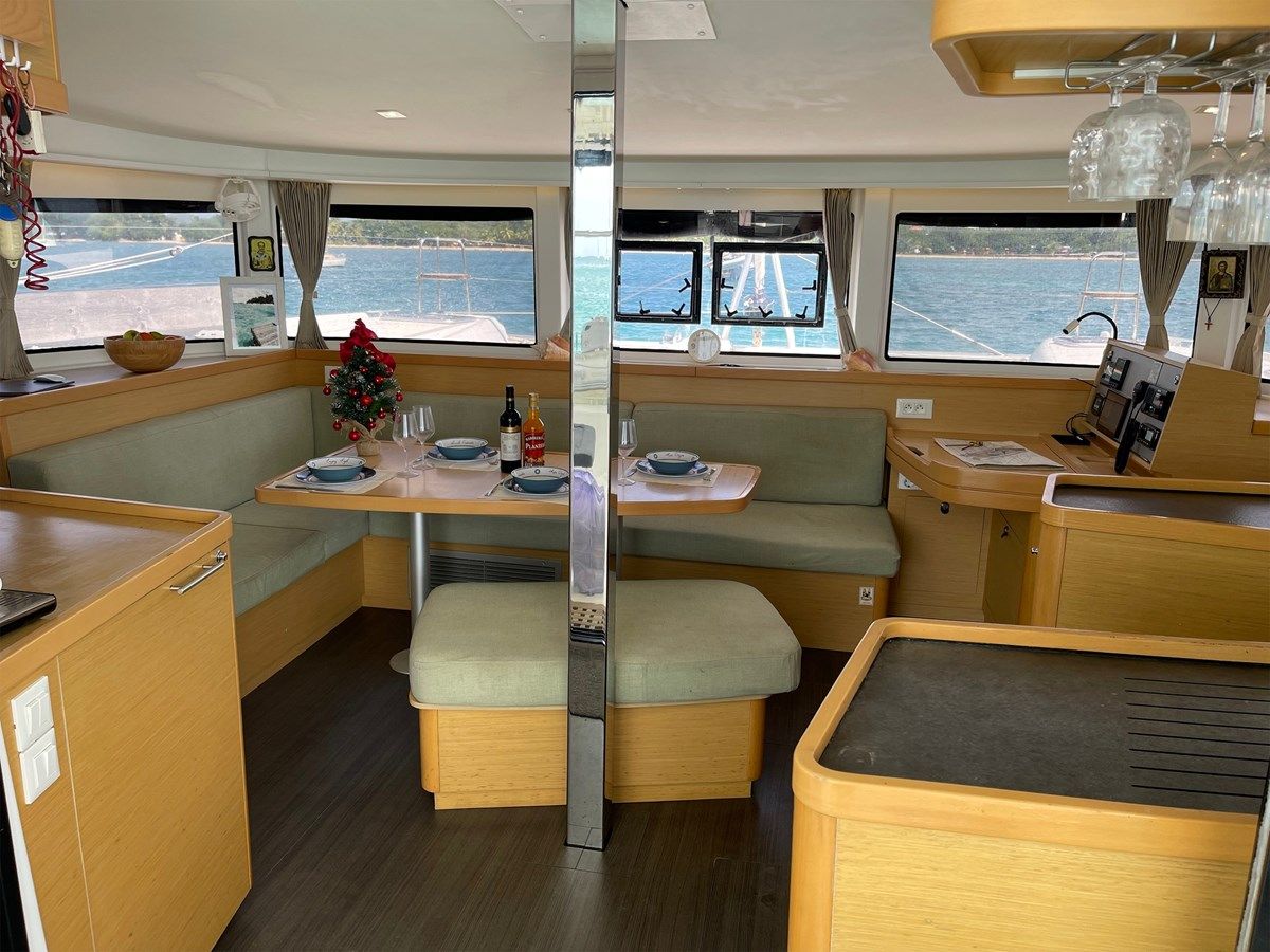 Buy a EVOLUTION 2017 at Shestakov Yacht Sales