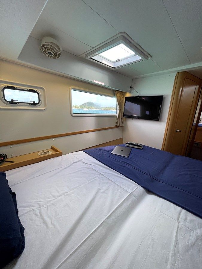 EVOLUTION - Lagoon yacht sale