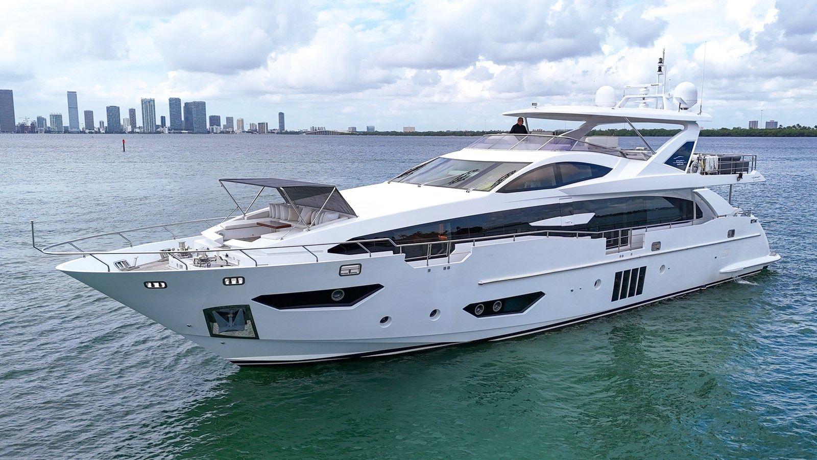95 Raised Pilothouse - Azimut Yachts