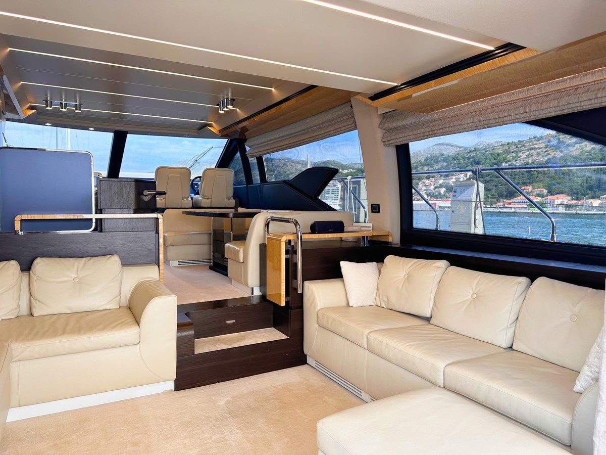 the best price on TAMARA II 68
