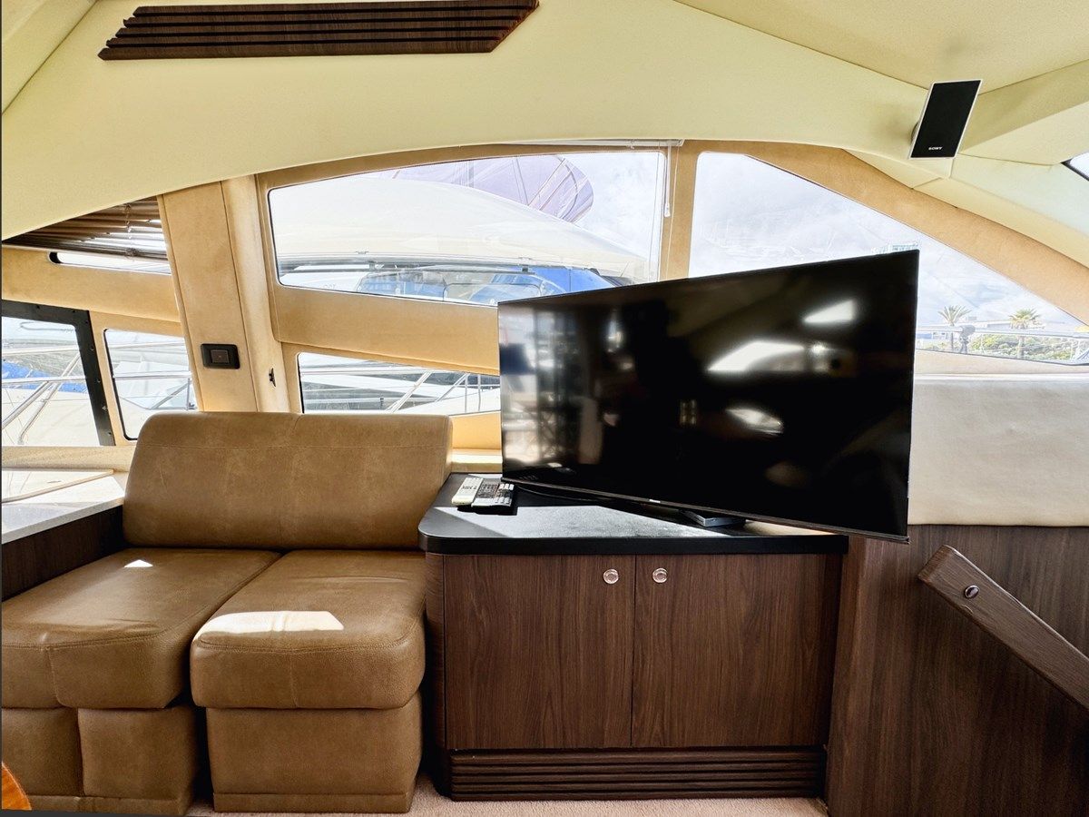 Buy a yacht NO WAY 2008