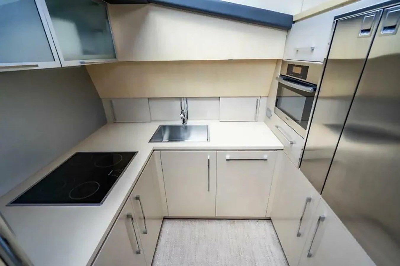 Bella Vita - UNIESSE price