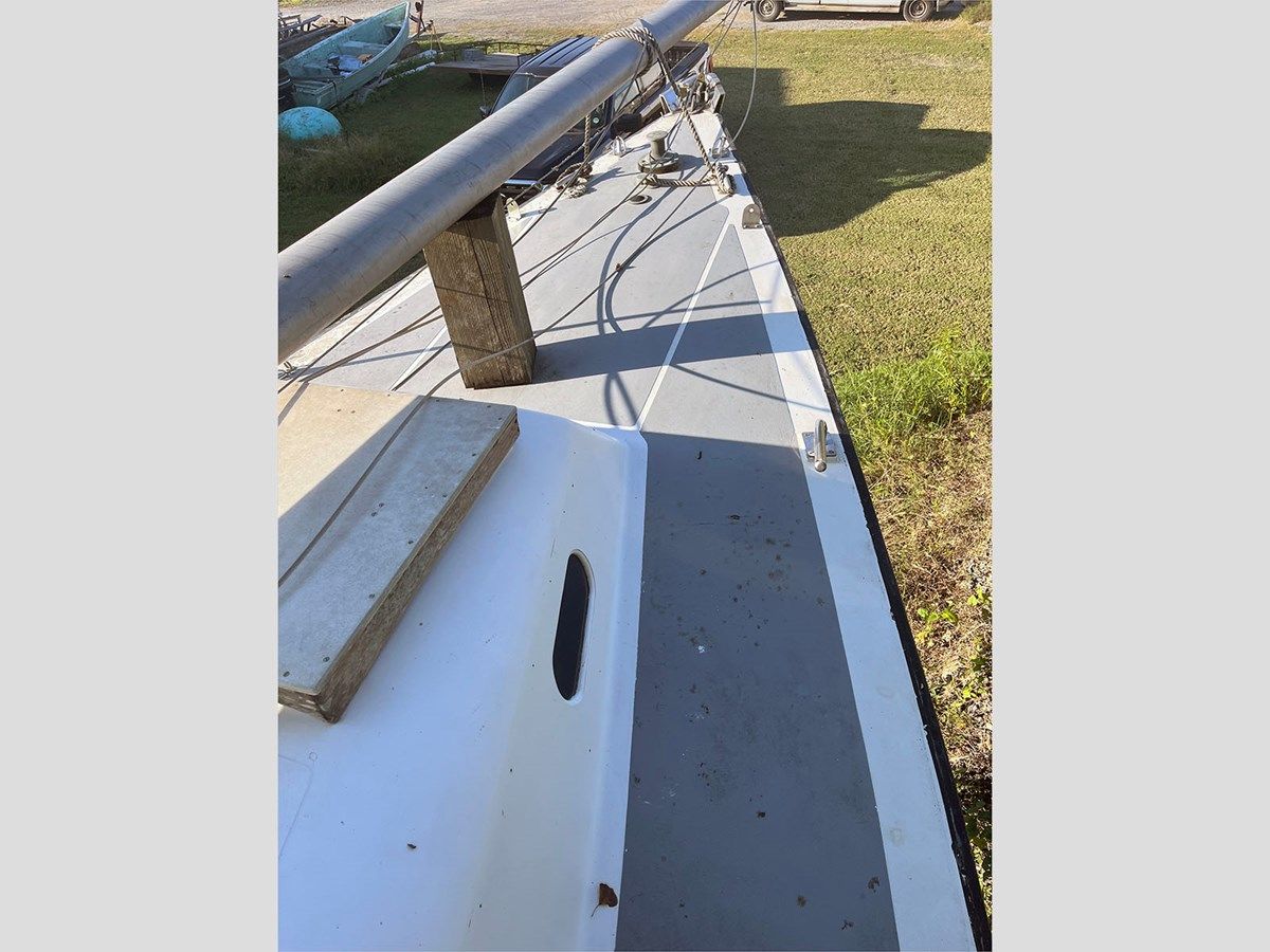 Стоимость яхты 1969 HINCKLEY 38