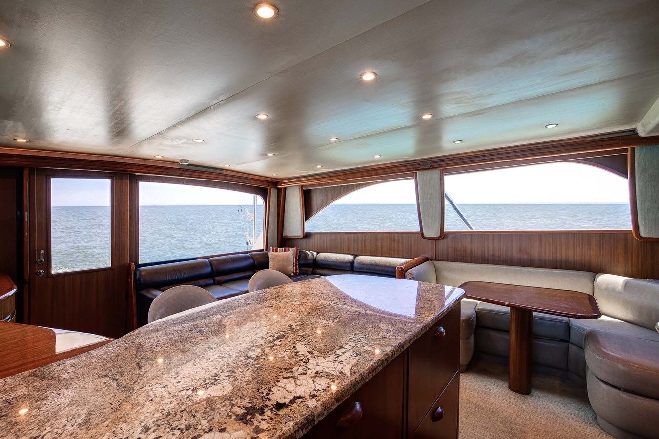 Buy a yacht Warden Pass 57 Sportfish