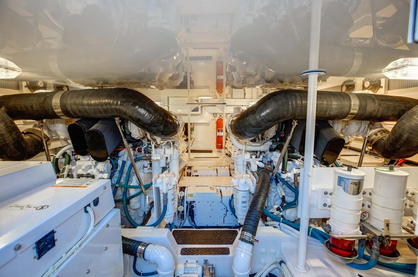 Buy a Warden Pass 2010 at Shestakov Yacht Sales