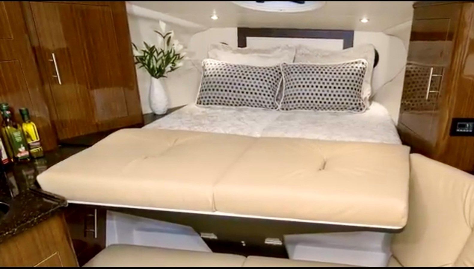 Купить At Last 32 Express