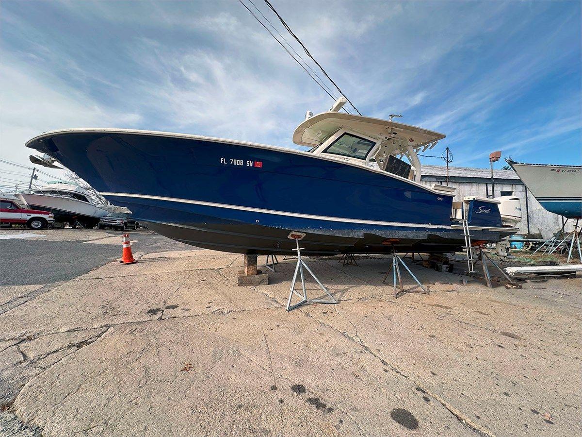 Buy a yacht 2019 SCOUT 355 LXF - SCOUT