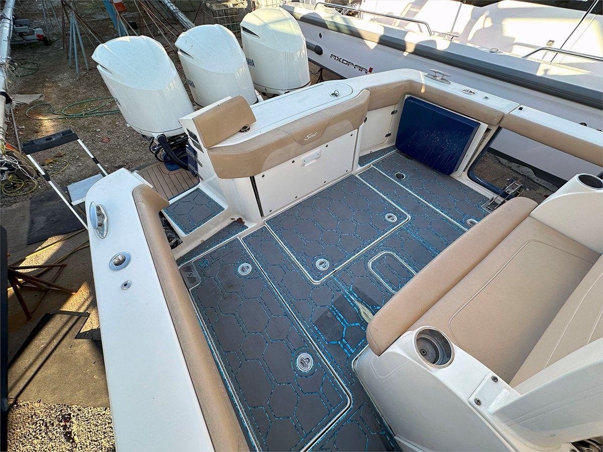 best yacht sales deals 2019 SCOUT 355 LXF