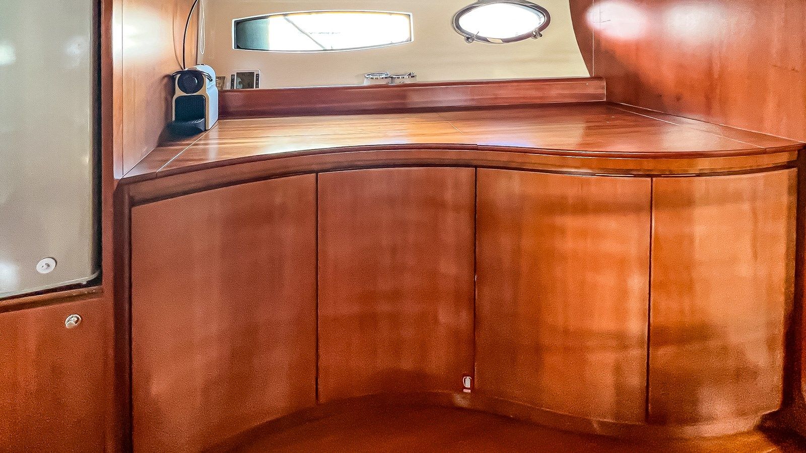 Лучшая цена на TBA - PERSHING