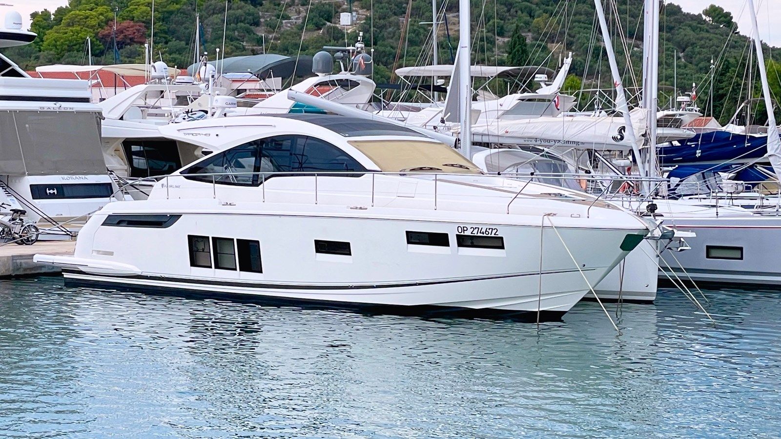 Buy a YOU AND I - Fairline at Shestakov Yacht Sales