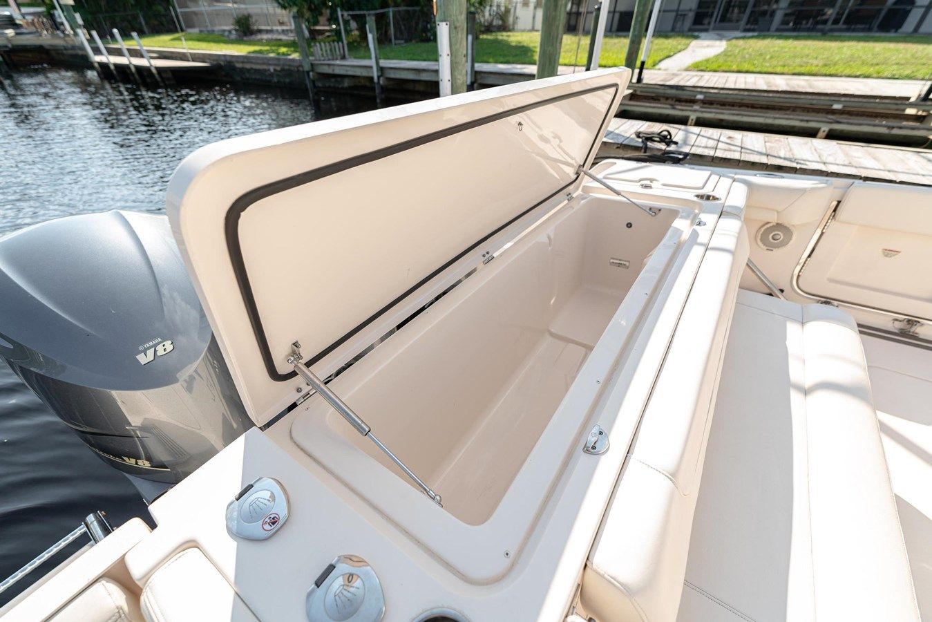 Buy a yacht Lucky Penny II 2018