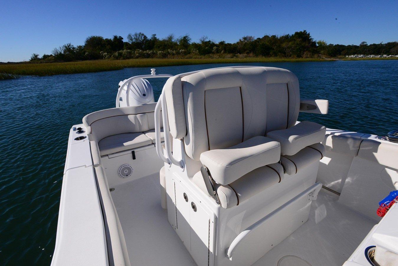 Buy a yacht 2022 Sea Hunt 239 Ultra SE 239 Ultra SE