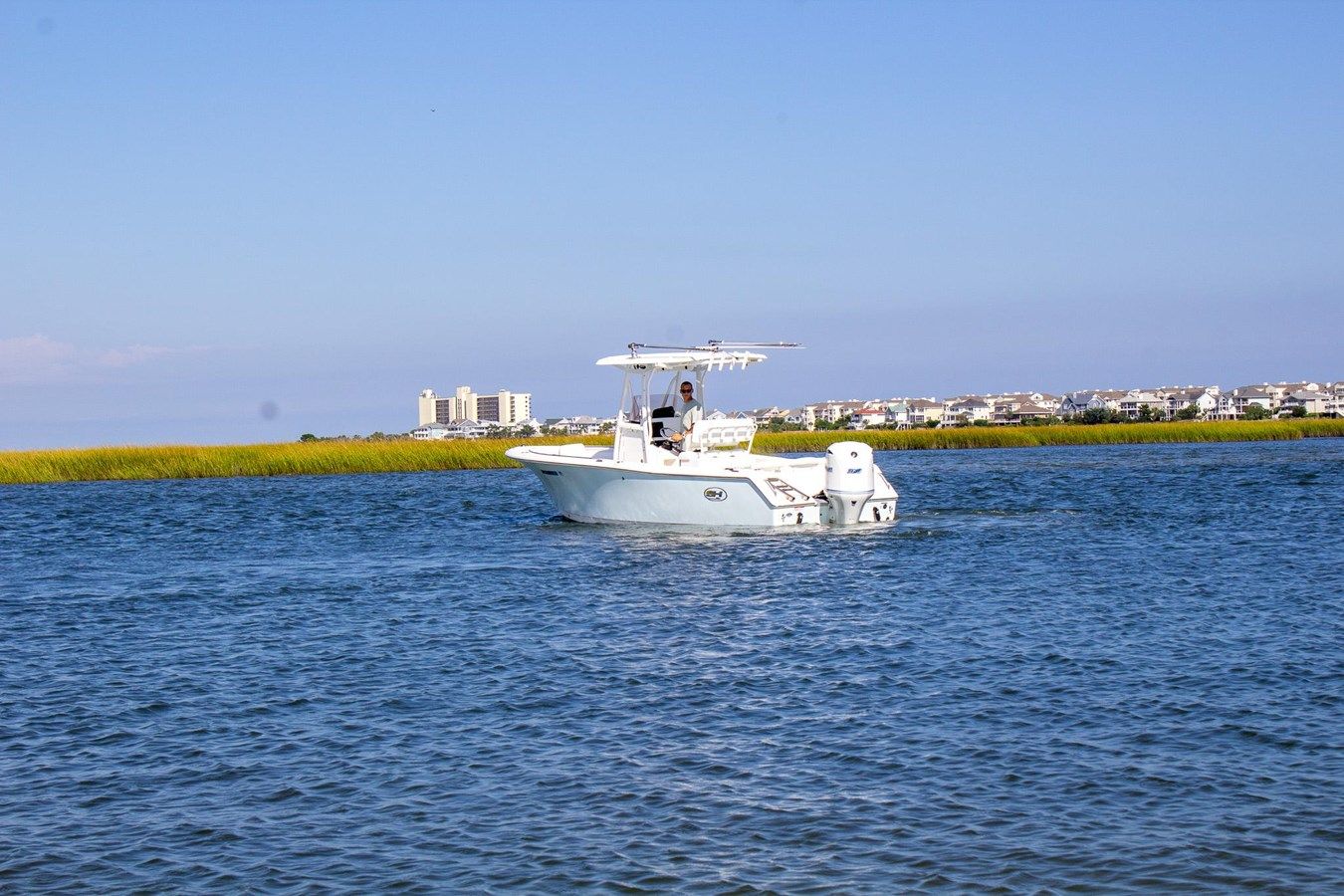 the best price on 2016 Sea Hunt 234 Ultra 23
