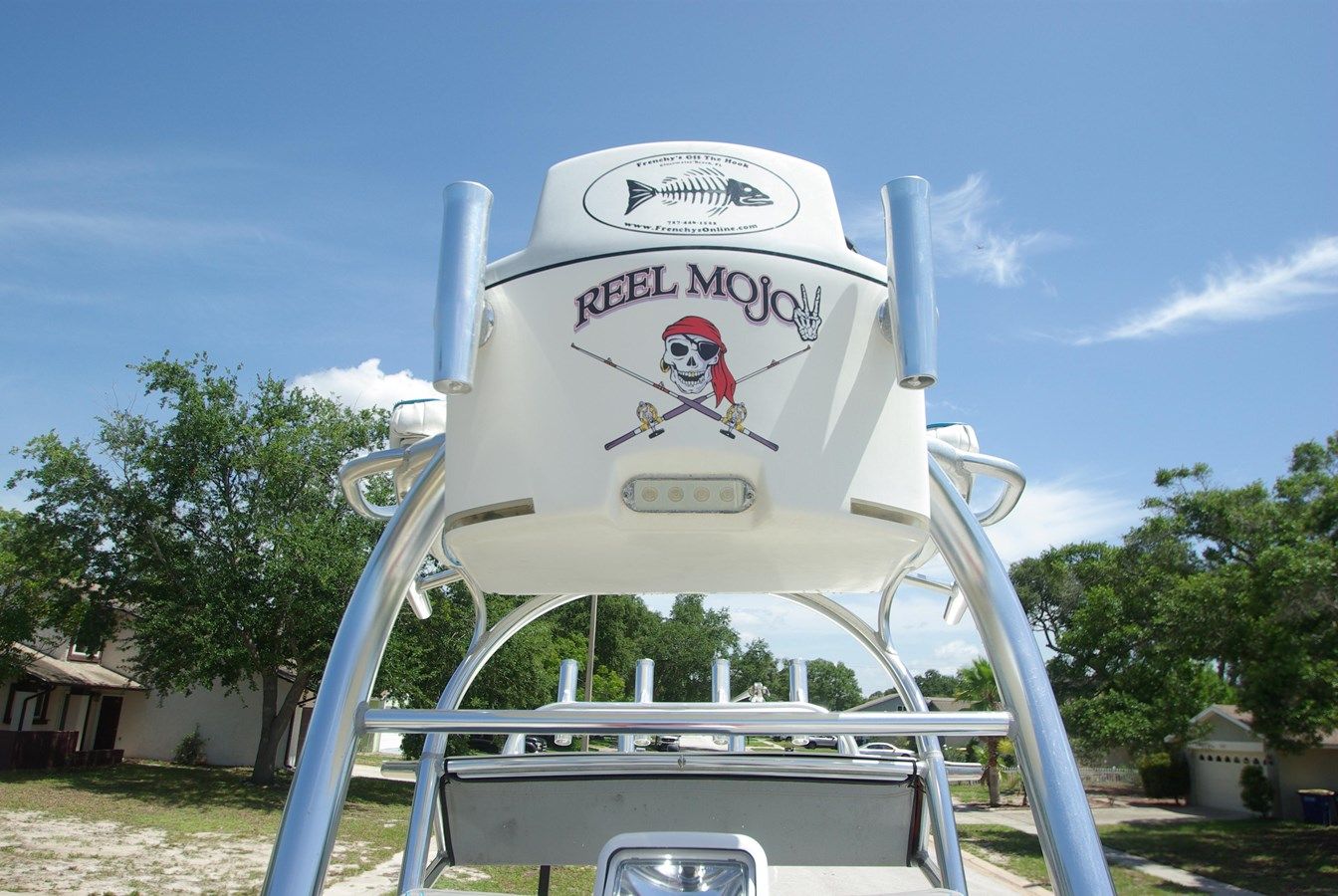 Лучшая цена на 2010 Cape Horn Center Console - Cape Horn Boats