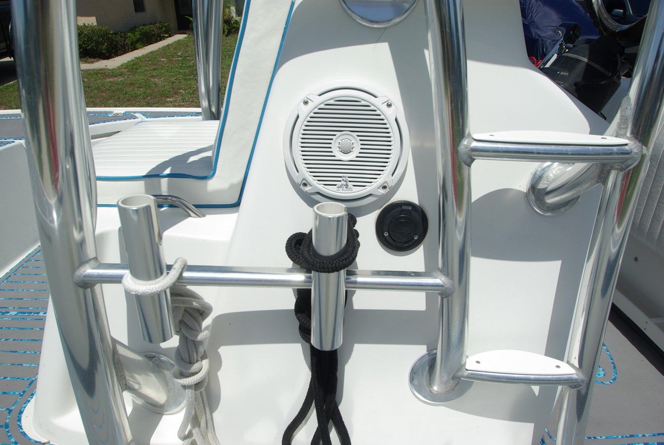 Купить яхту 2010 Cape Horn Center Console 23 в Shestakov Yacht Sales