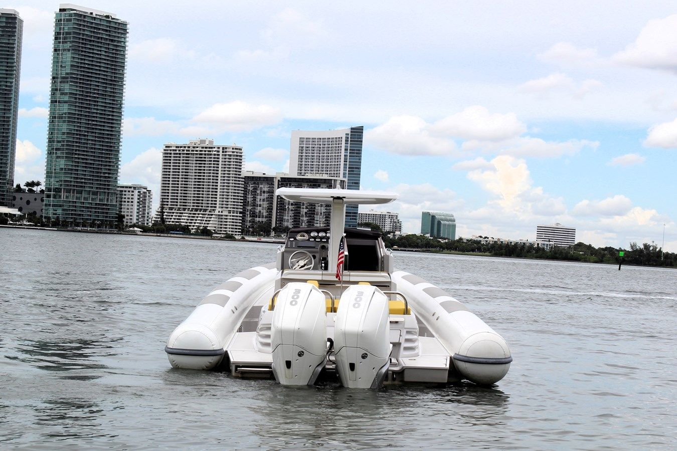 Buy a yacht - 34 Custom