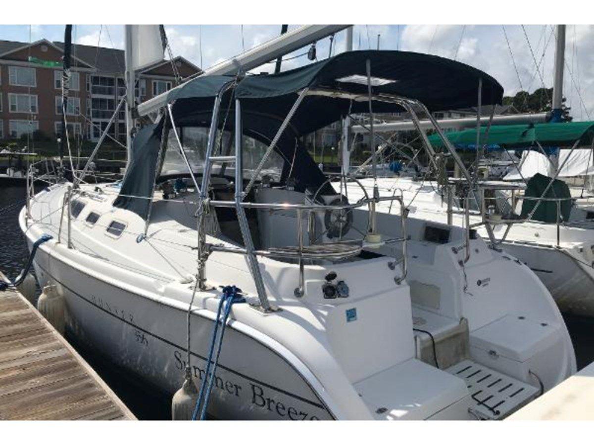 Buy a yacht 356 - HUNTER