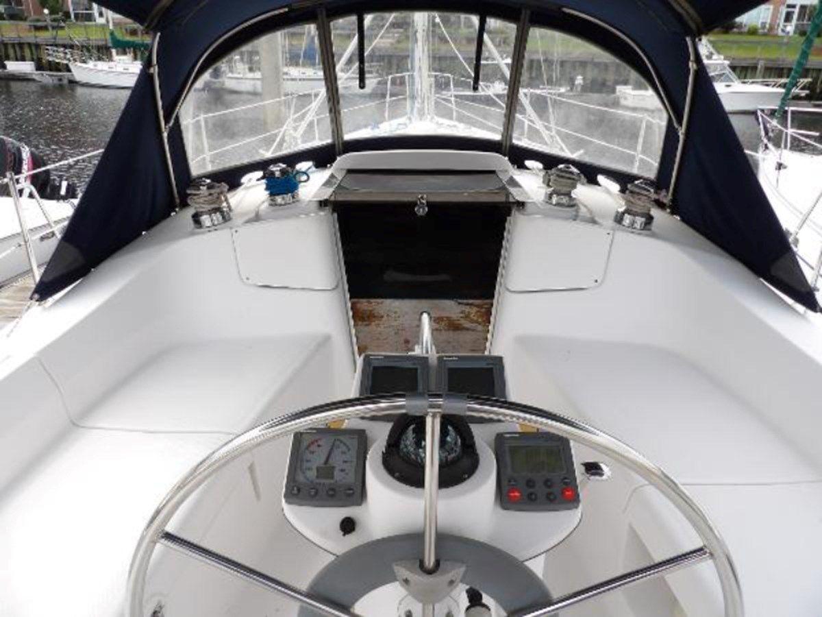 Buy a yacht 356 2002
