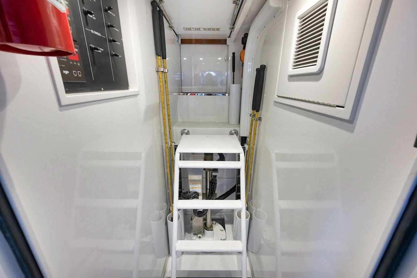 Buy a BREE 86 at Shestakov Yacht Sales