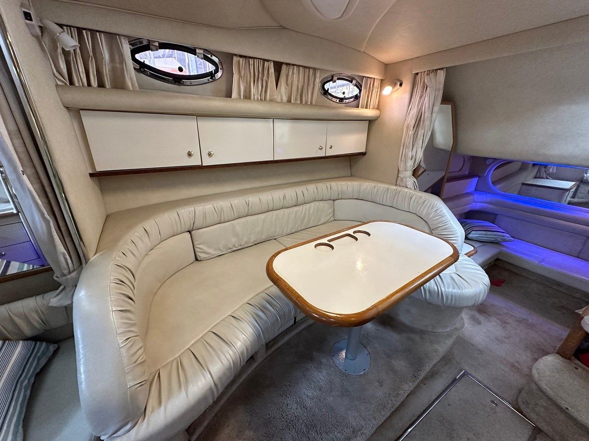 Купить 1997 Sea Ray 330 Sundancer 330 Sundancer