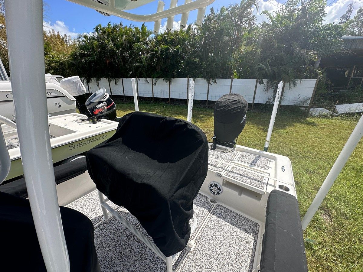 2017 Key West 230 Bay Reef price