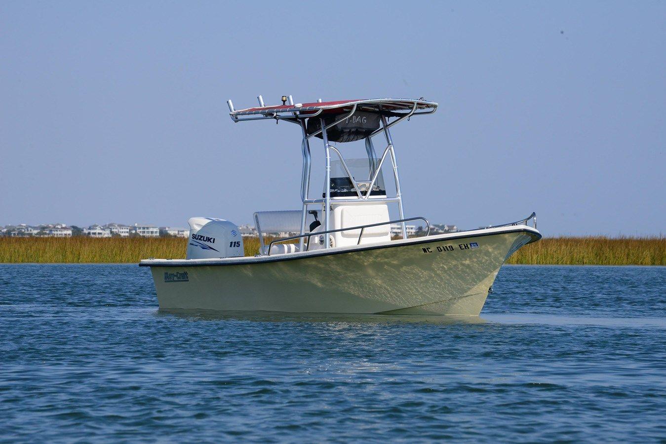 the best price on 2017 Maycraft 1800 18