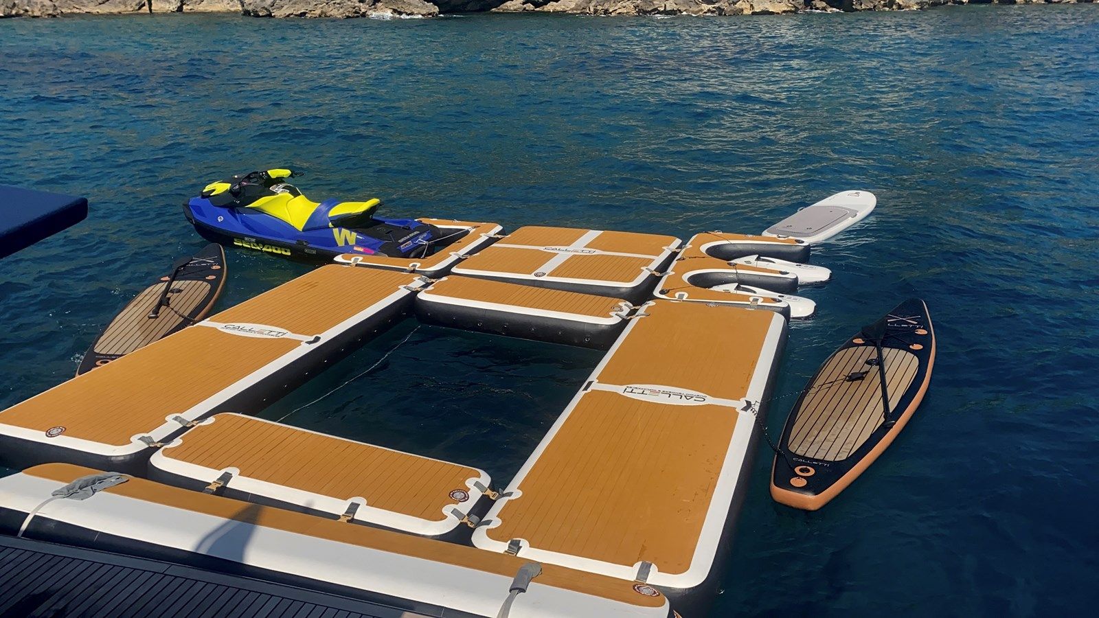 LADY AMANDA - COUACH yacht sale