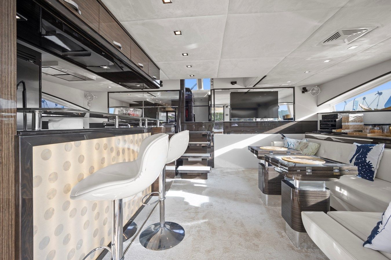 Продажа яхты Clouds 70 Power