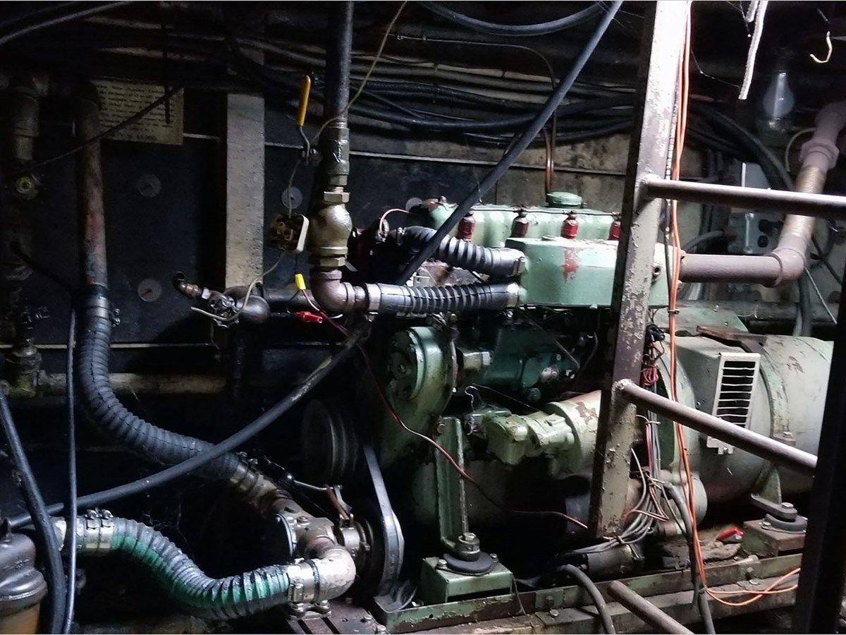 1967 BLOUNT CUSTOM TRAWLER - BLOUNT MARINE price