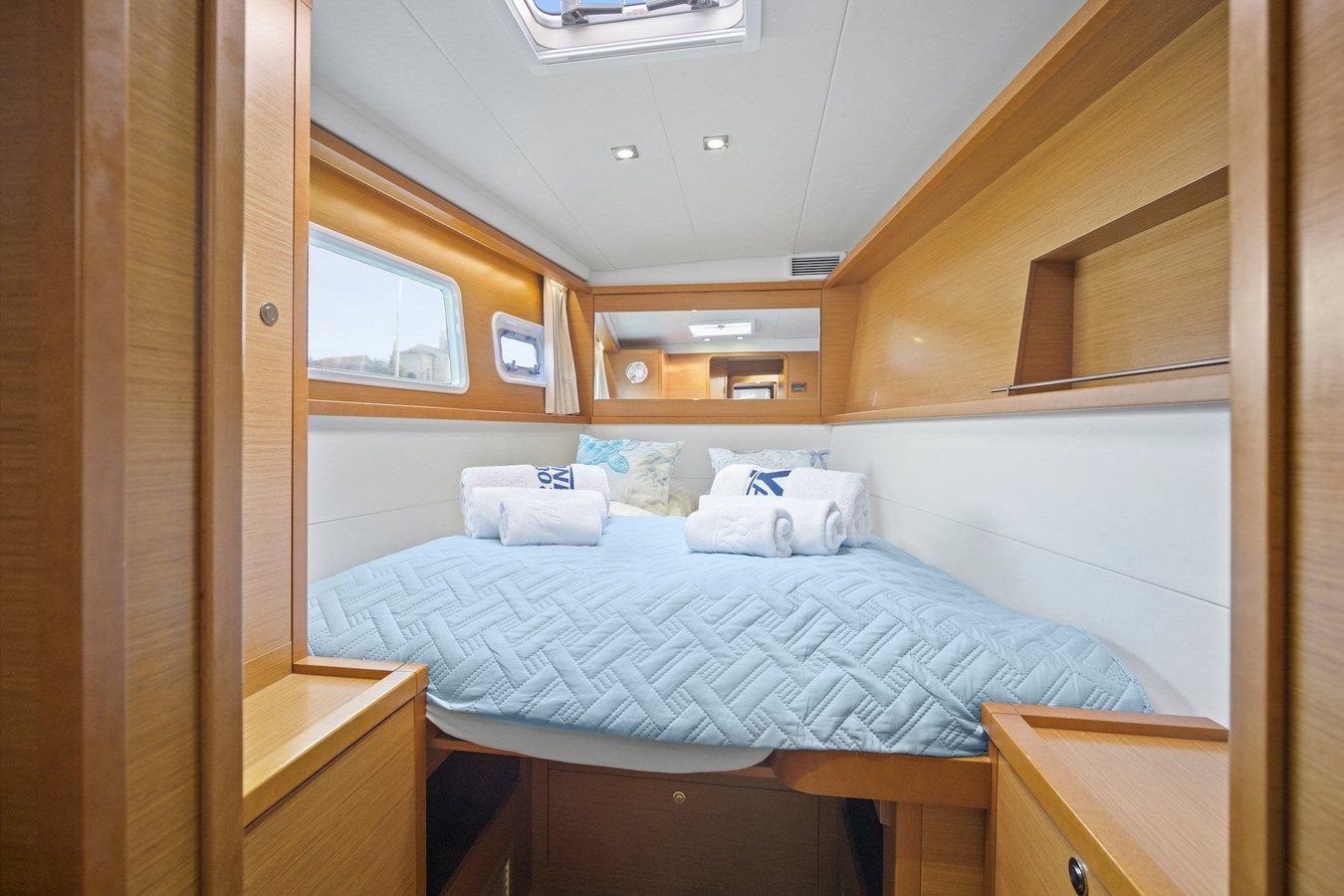 Buy a yacht Majestic 450