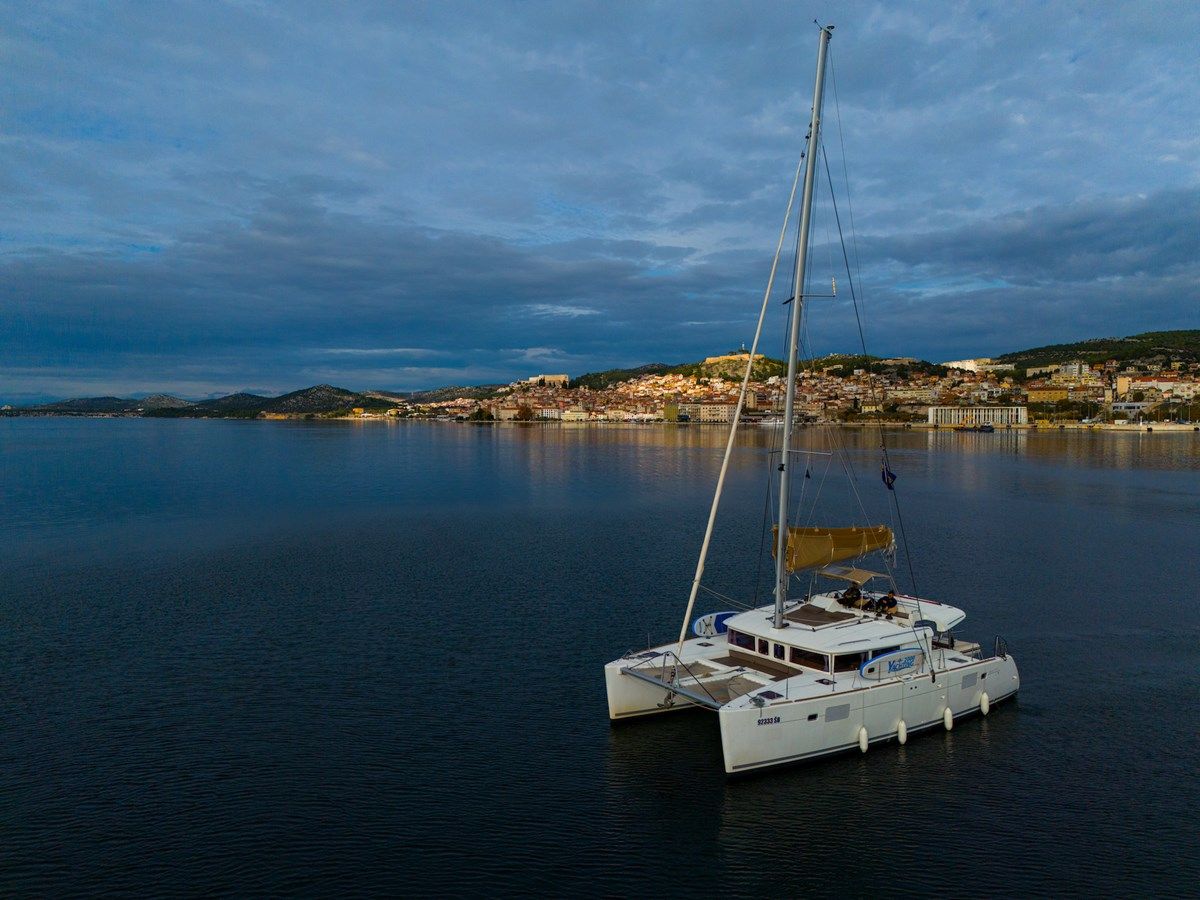 the best price on Majestic 450