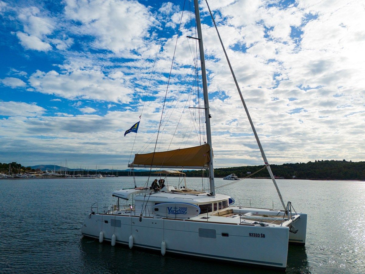 Majestic - Lagoon price