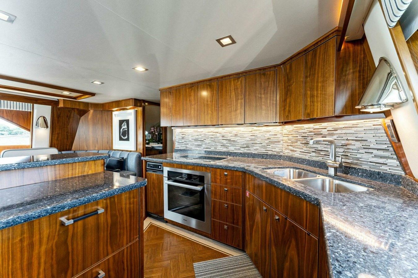 Лучшая цена на Aussie Rules 93