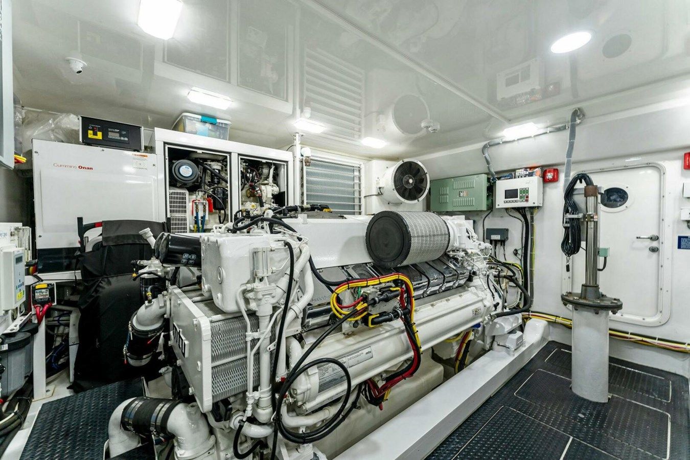 Стоимость яхты Aussie Rules 93