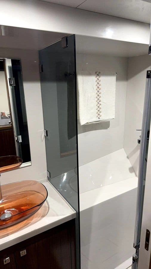 the best price on MAZARIN 55 Hybrid Electric