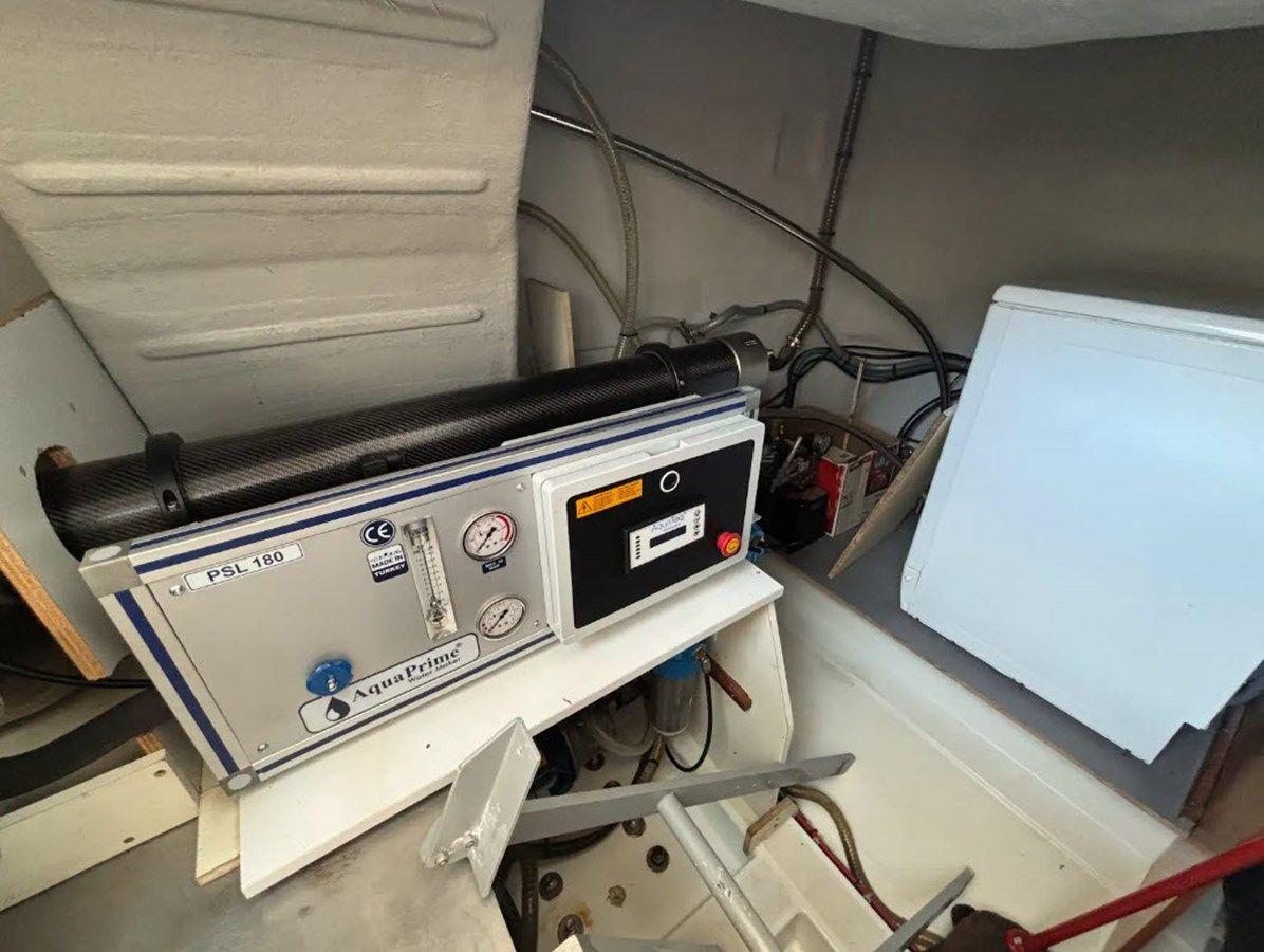 Buy a yacht BENETEAU TSWIFT TRAWLER 52 - Beneteau