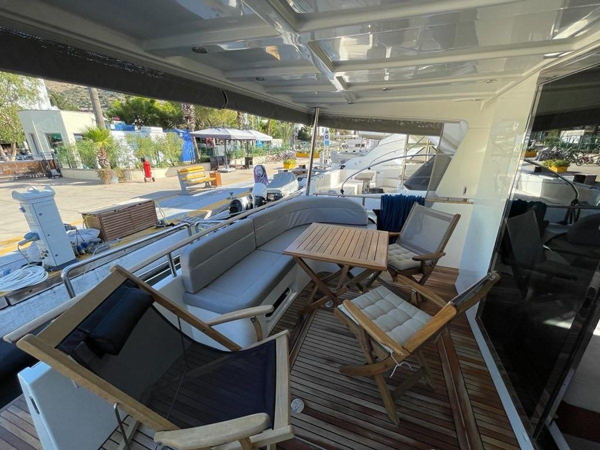 BENETEAU TSWIFT TRAWLER 52 2011