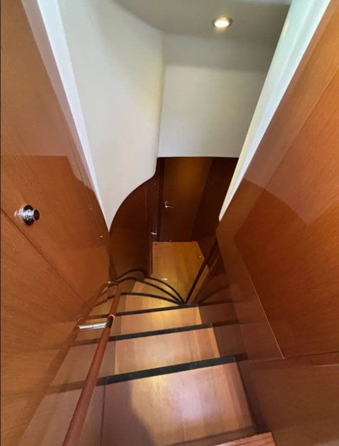 Buy a yacht BENETEAU TSWIFT TRAWLER 52 - Beneteau