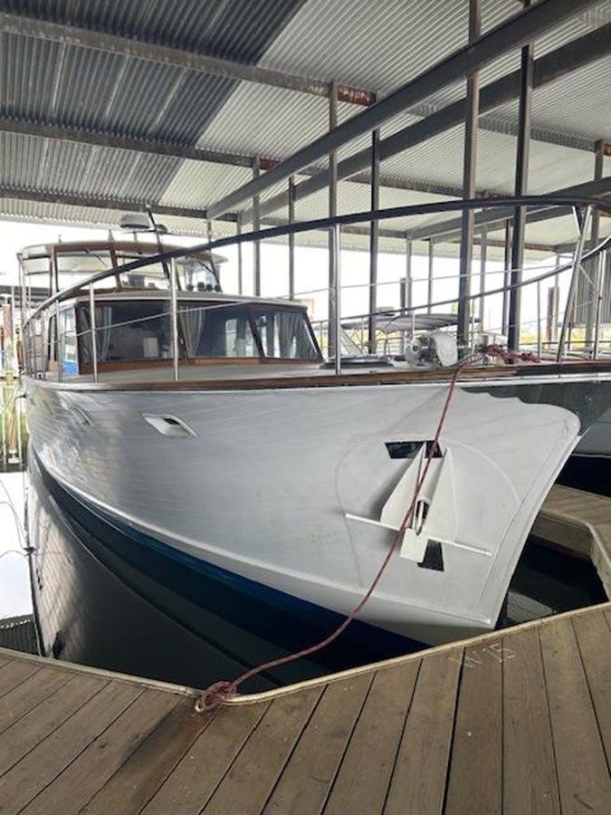 best yacht sales deals OLYMPIC FLUSH DECK