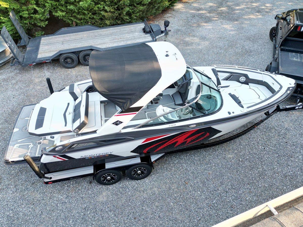 Buy a yacht 2019 Monterey 278 SS KNX 278 SS