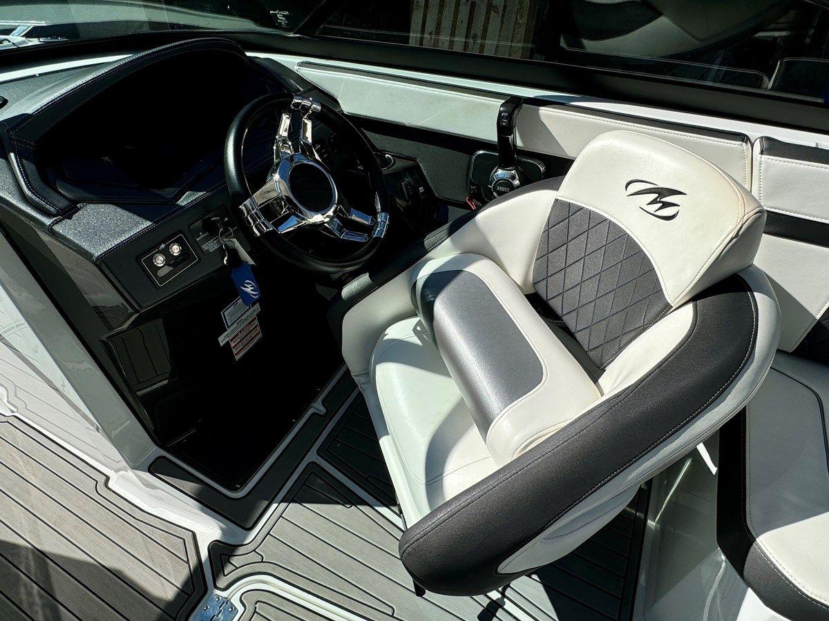 2019 Monterey 278 SS KNX 278 SS