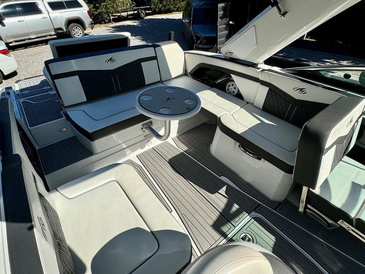 2019 Monterey 278 SS KNX yacht sale