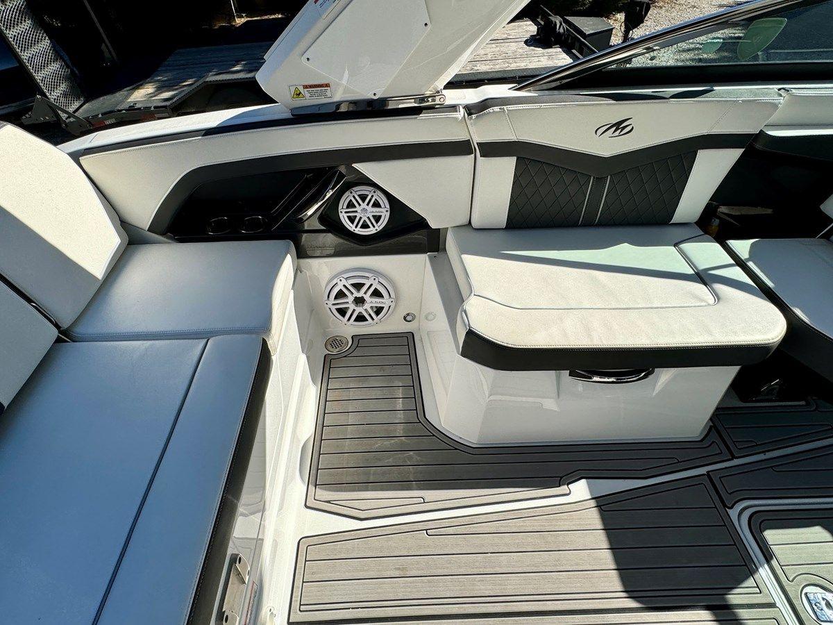 2019 Monterey 278 SS KNX - MONTEREY yacht sale