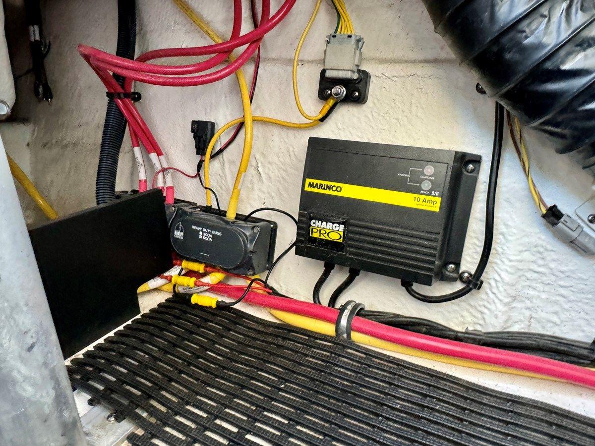 the best price on 2019 Monterey 278 SS KNX - MONTEREY