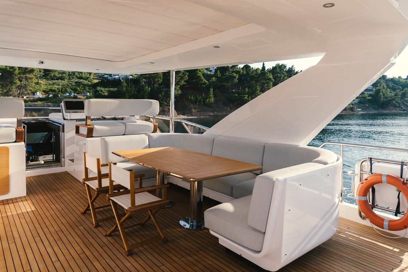 TAMUSIA - Azimut Yachts