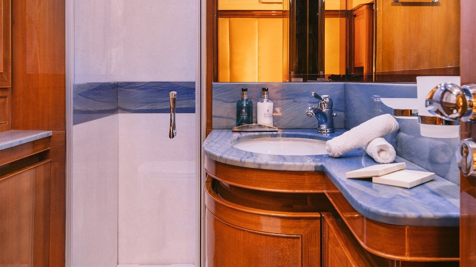 best yacht sales deals MY ELVI - POSILLIPO